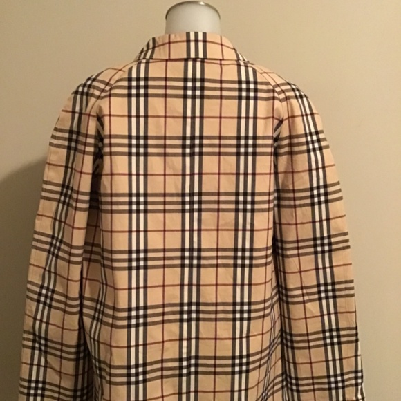🔥Burberry, New condition, see photos, size 8, chest=21, length=34, sleeves=27 - Picture 14 of 14